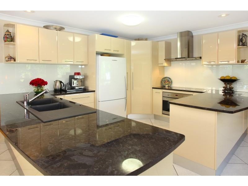 49 Martinique Way, Clear Island Waters QLD 4226