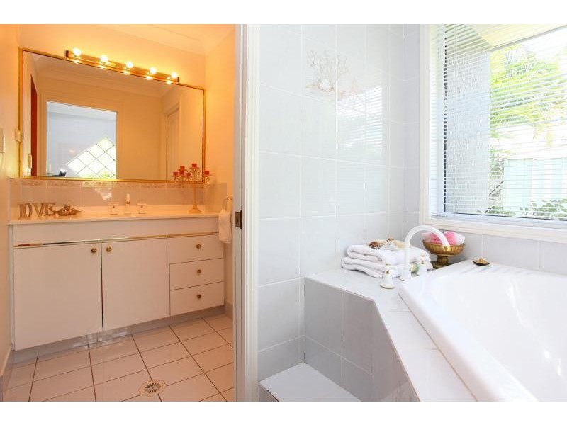 49 Martinique Way, Clear Island Waters QLD 4226