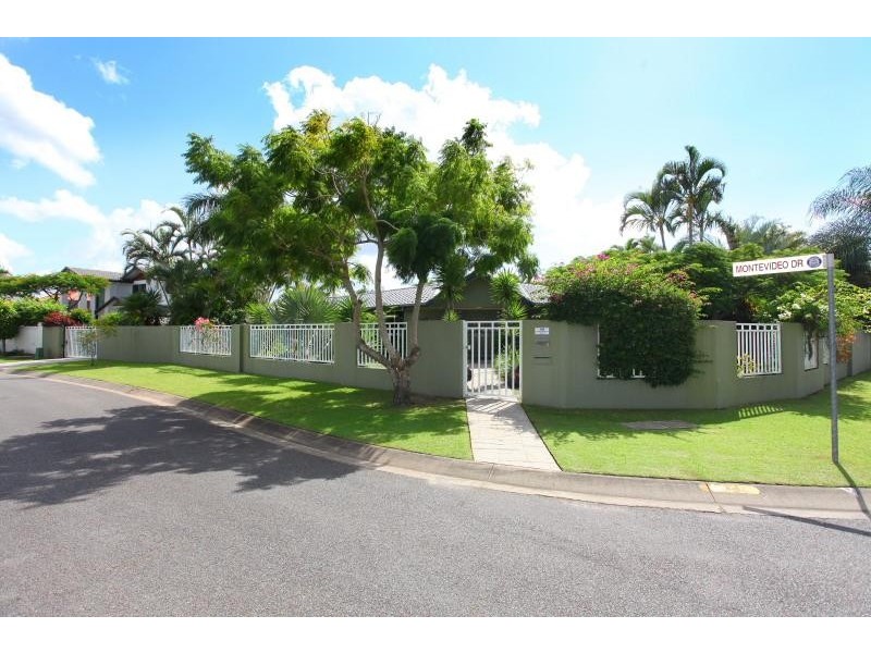 49 Martinique Way, Clear Island Waters QLD 4226