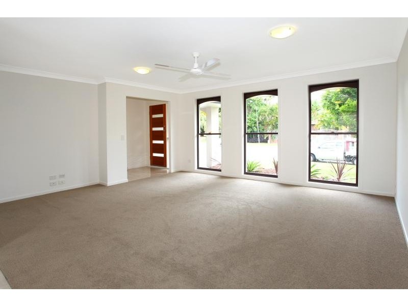 67 Barrier Reef Drive, Mermaid Waters QLD 4218