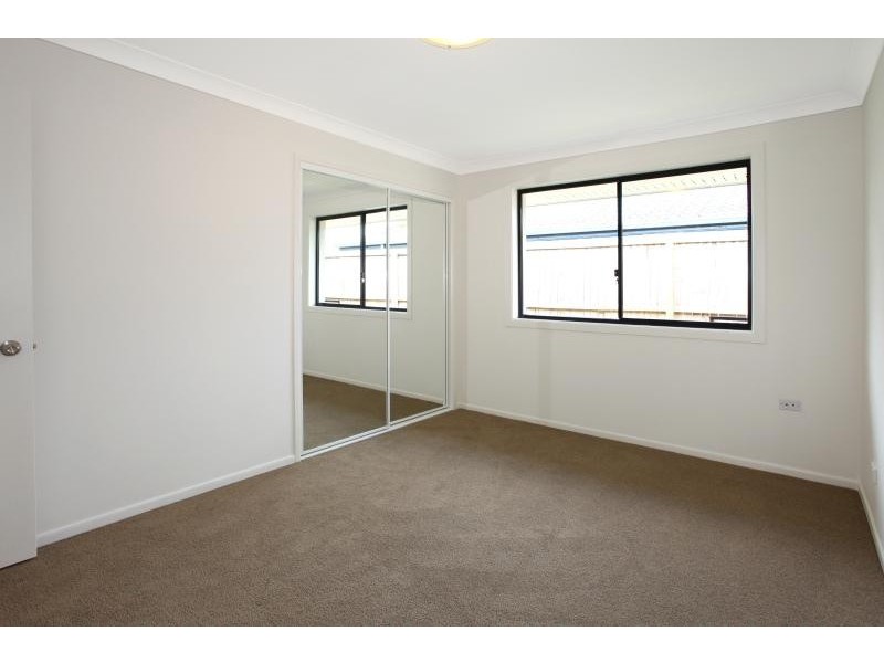 67 Barrier Reef Drive, Mermaid Waters QLD 4218