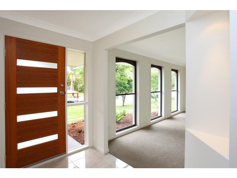 67 Barrier Reef Drive, Mermaid Waters QLD 4218