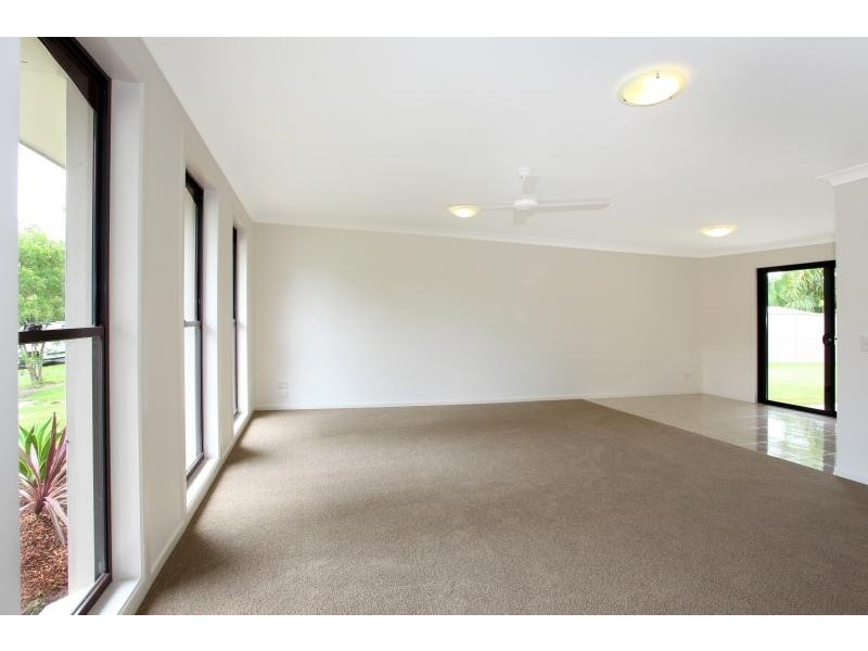 67 Barrier Reef Drive, Mermaid Waters QLD 4218