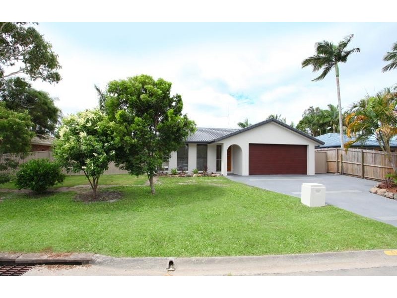 67 Barrier Reef Drive, Mermaid Waters QLD 4218