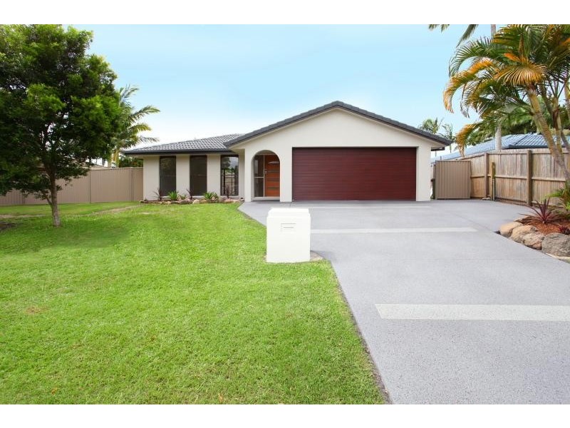 67 Barrier Reef Drive, Mermaid Waters QLD 4218