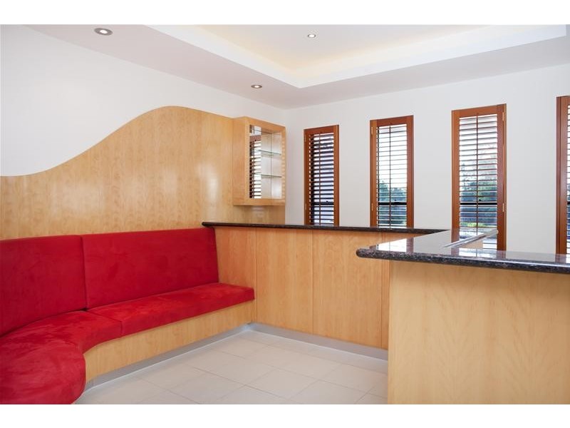 6 Ben Lexcen Place, Robina QLD 4226