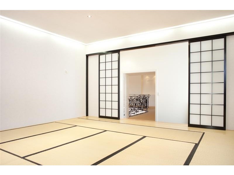 6 Ben Lexcen Place, Robina QLD 4226