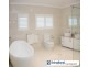 38 Staysail Crt, Clear Island Waters QLD 4226