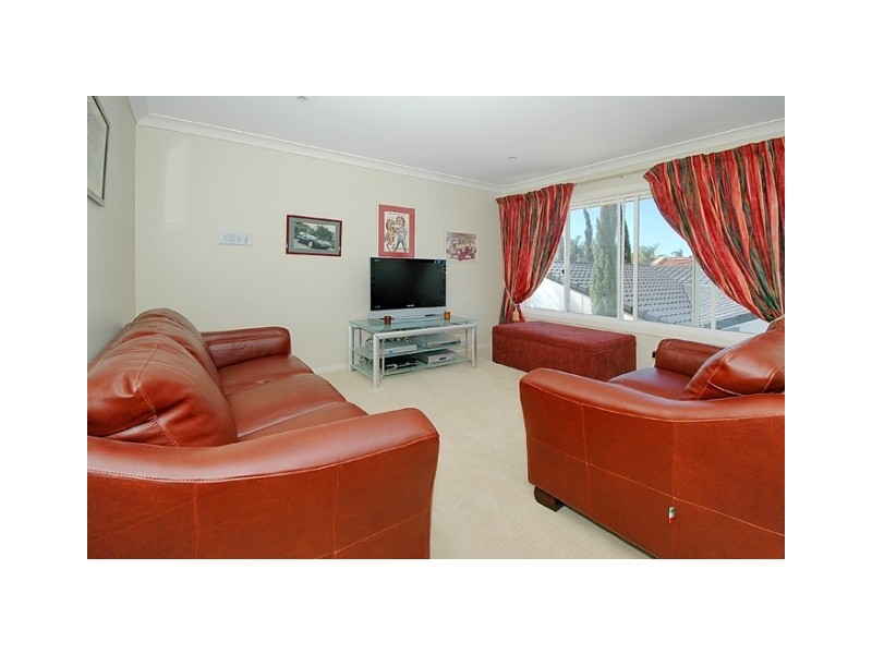 16 Key Biscayne, Clear Island Waters QLD 4226