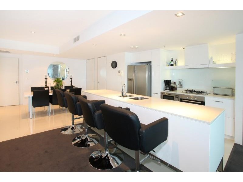 5102/9 Q1 Hamilton Avenue, Surfers Paradise QLD 4217