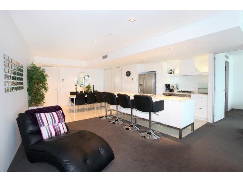 5102/9 Q1 Hamilton Avenue, Surfers Paradise QLD 4217