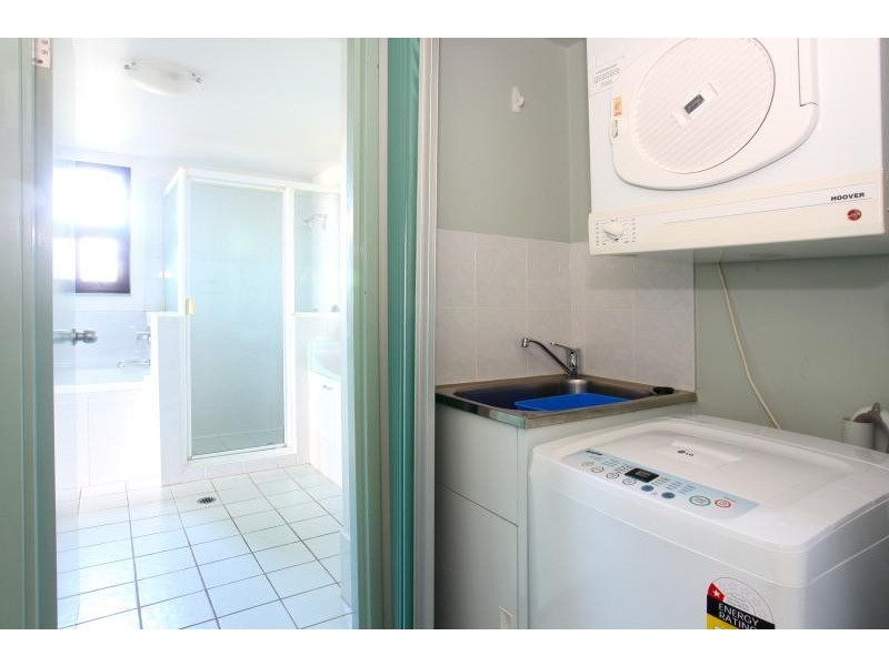 109/30-34 Surf Parade, Broadbeach QLD 4218