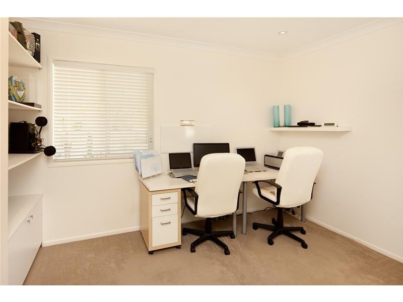 13 Harris Street, Labrador QLD 4215