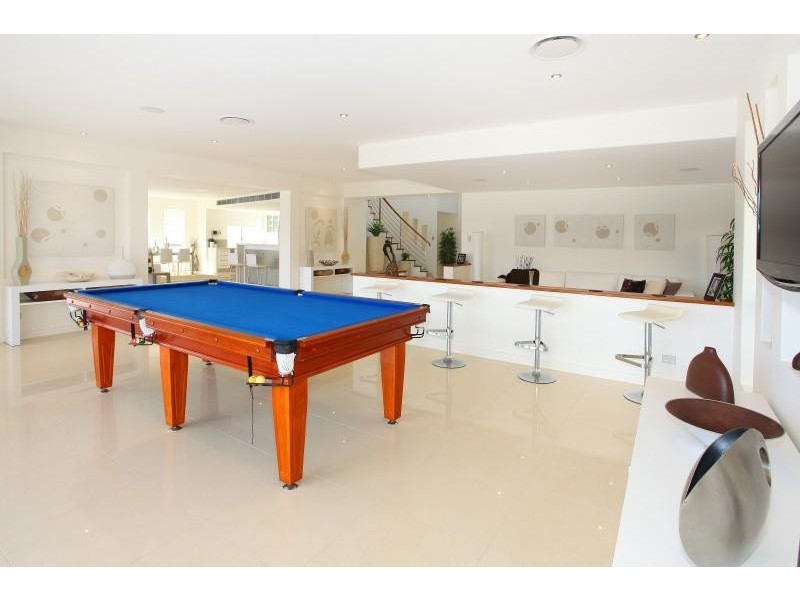 46 Bollard Circuit, Clear Island Waters QLD 4226