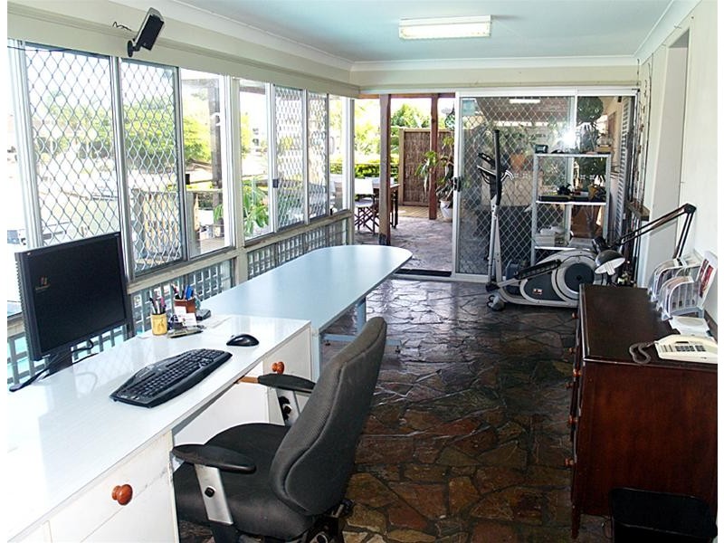 10 Cristobel Court, Broadbeach Waters QLD 4218
