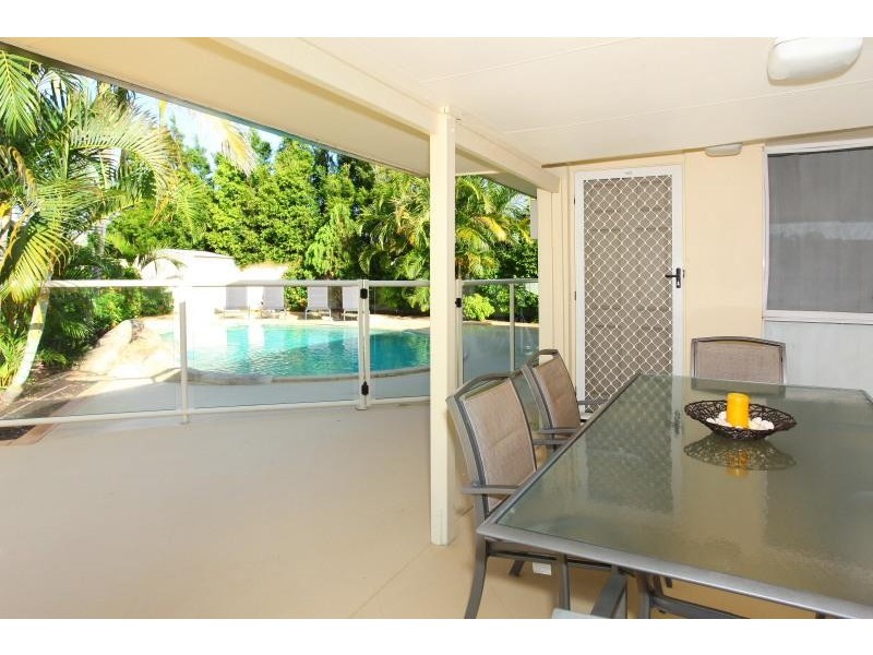 39 Dartmouth Court, Varsity Lakes QLD 4227