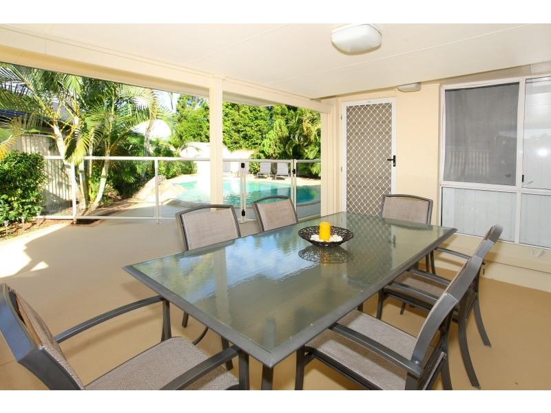 39 Dartmouth Court, Varsity Lakes QLD 4227