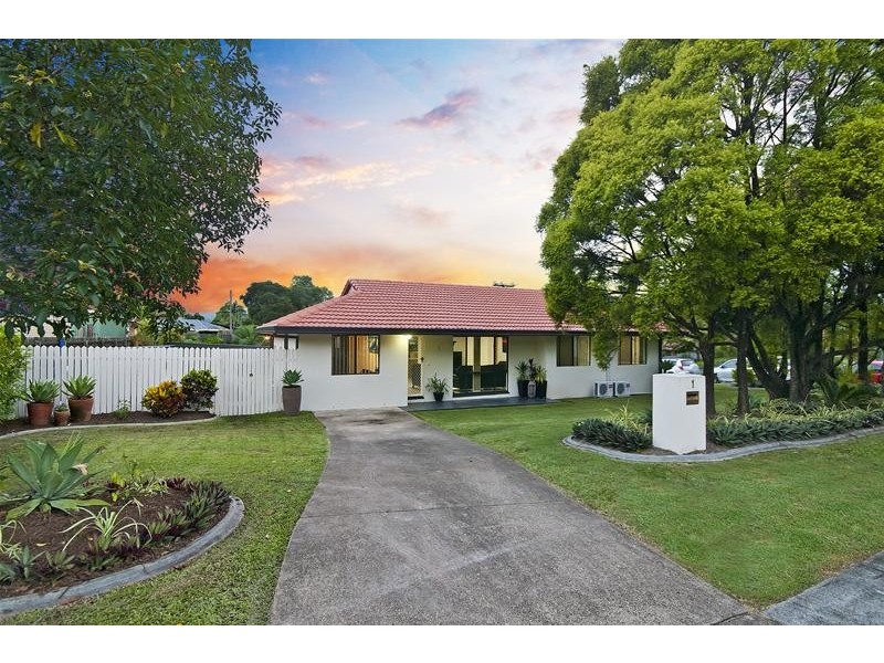 1 Constellation Crescent, Mudgeeraba QLD 4213