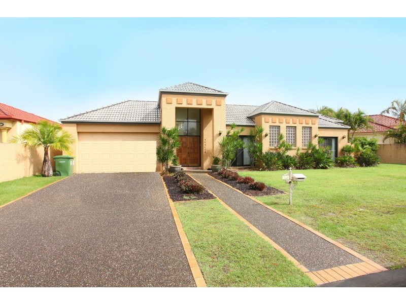 50 Bollard, Clear Island Waters QLD 4226