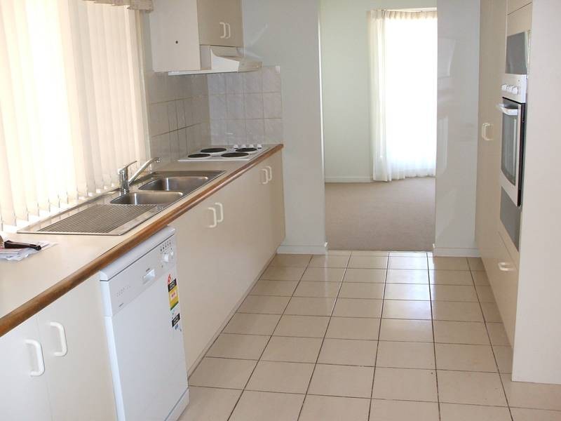 21 Emerton Crescent, Robina QLD 4226