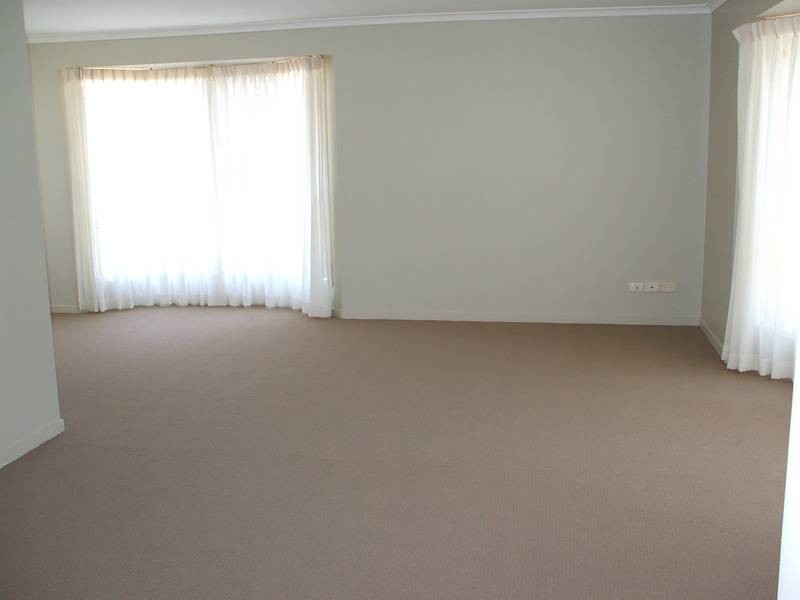 21 Emerton Crescent, Robina QLD 4226