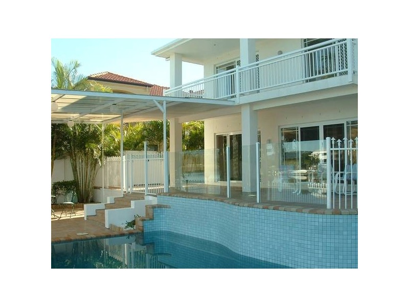 36 Montevideo Drive, Clear Island Waters QLD 4226