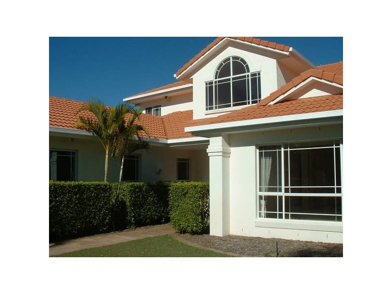 36 Montevideo Drive, Clear Island Waters QLD 4226