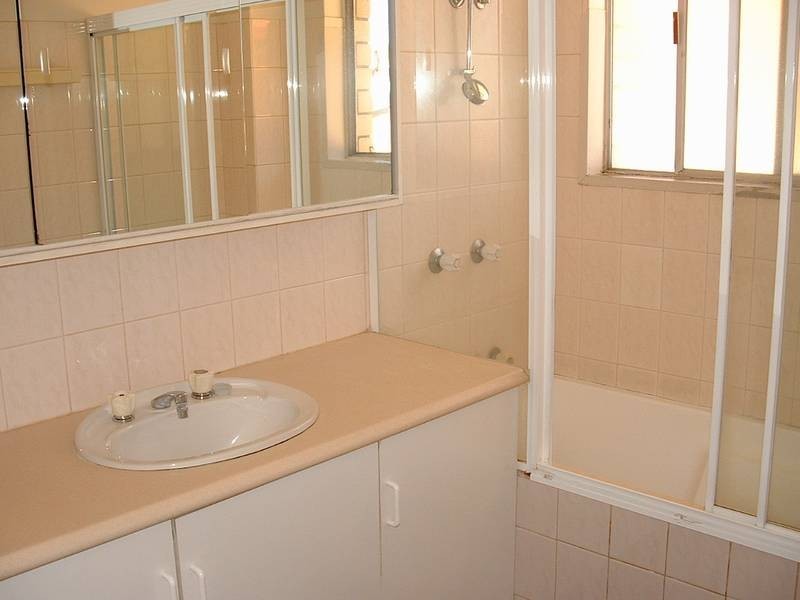 4/23 Dudley Street, Mermaid Beach QLD 4218