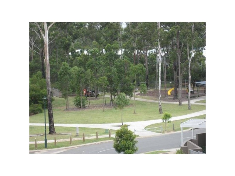 Varsity Lakes QLD 4227