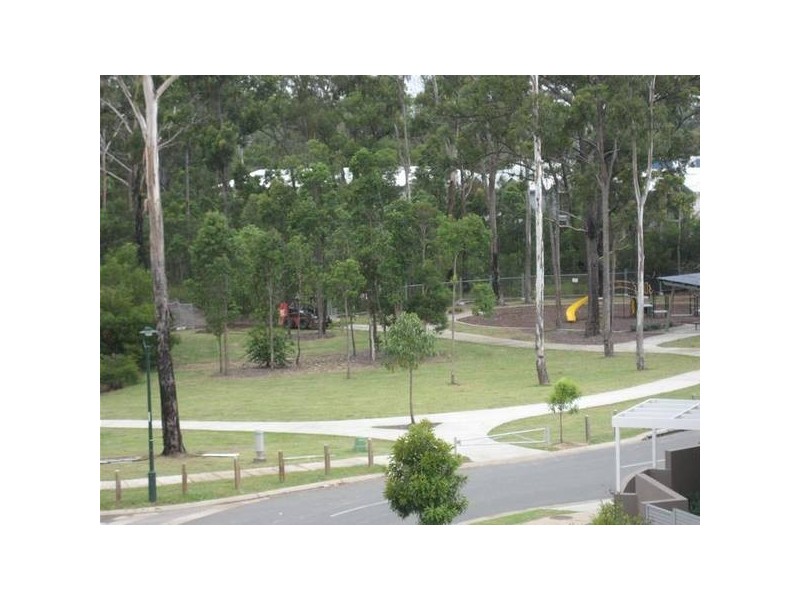 Varsity Lakes QLD 4227