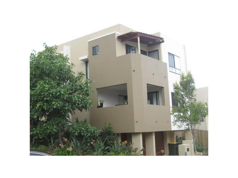 Varsity Lakes QLD 4227