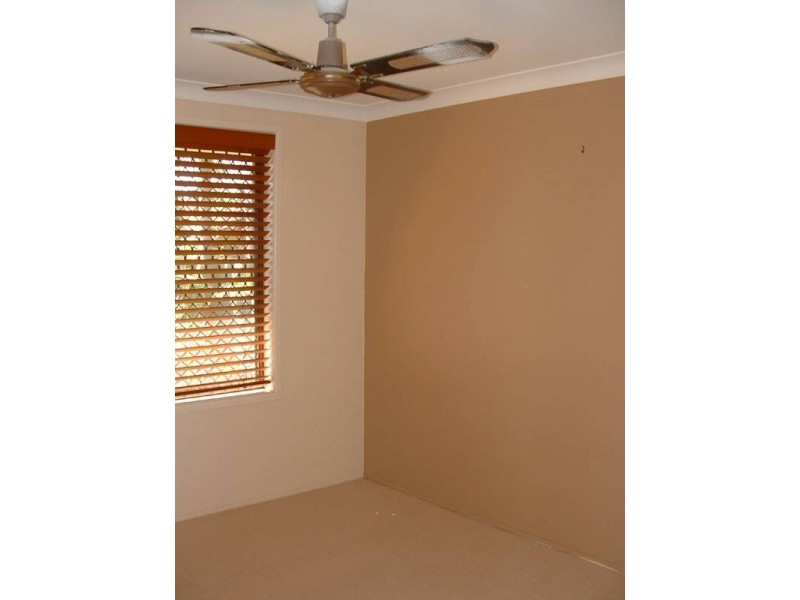 8 Bahia Court, Broadbeach Waters QLD 4218