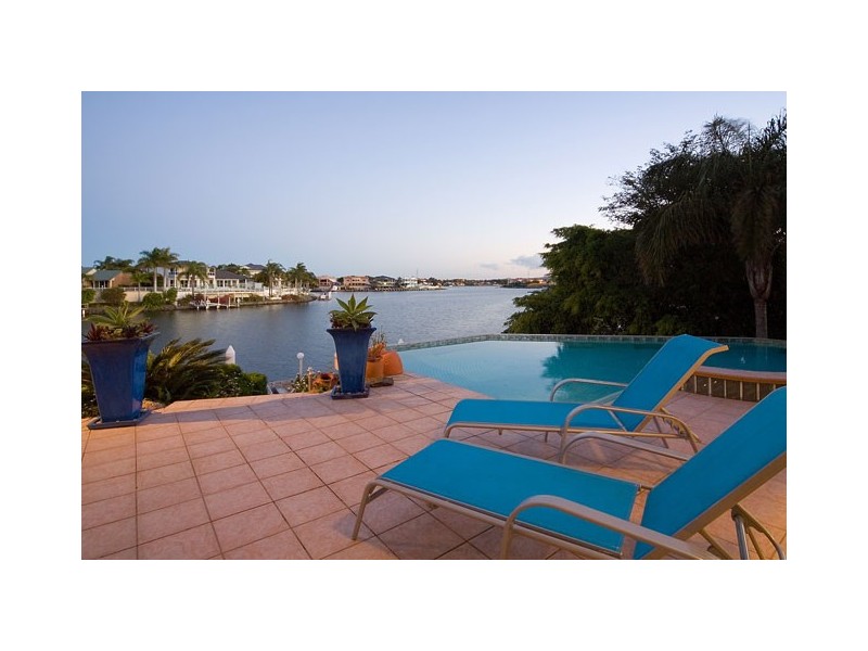 16 Key Biscayne, Clear Island Waters QLD 4226