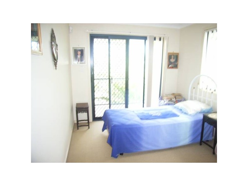 36 T E PETERS DRIVE, Broadbeach Waters QLD 4218