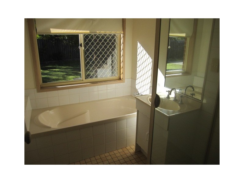 157 Wallandra Road, Mudgeeraba QLD 4213
