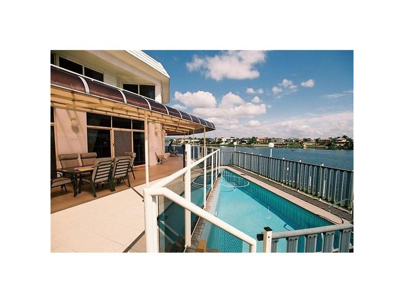 158 Port Jackson Boulevard, Clear Island Waters QLD 4226