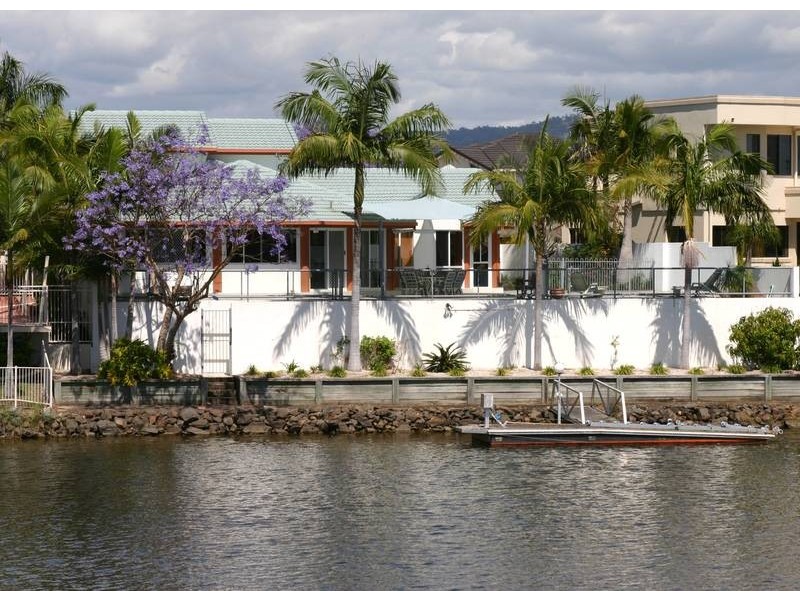 59 Montevideo Drive, Clear Island Waters QLD 4226