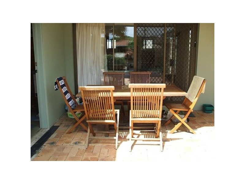 Tirau Place, Broadbeach Waters QLD 4218