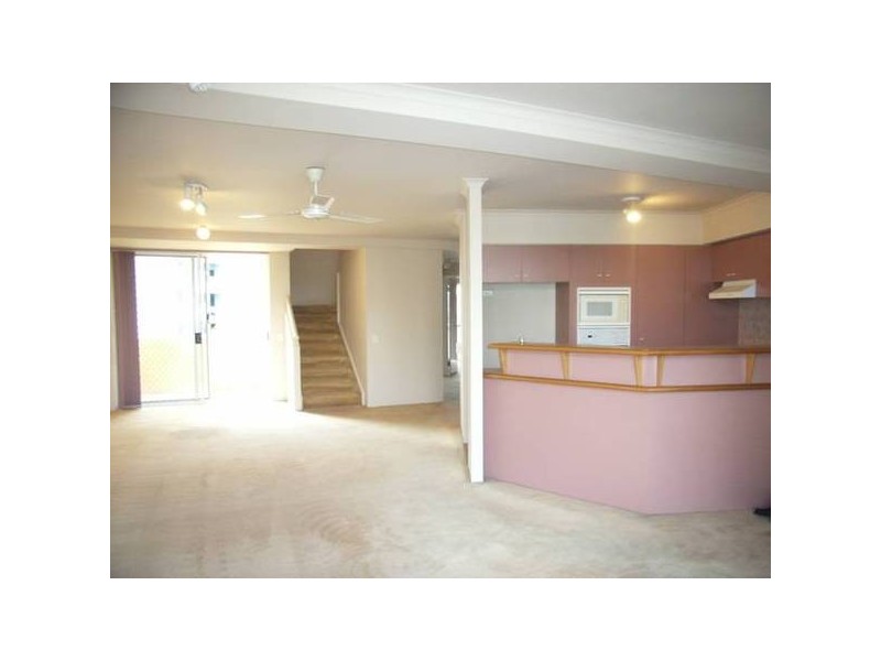 Broadbeach QLD 4218