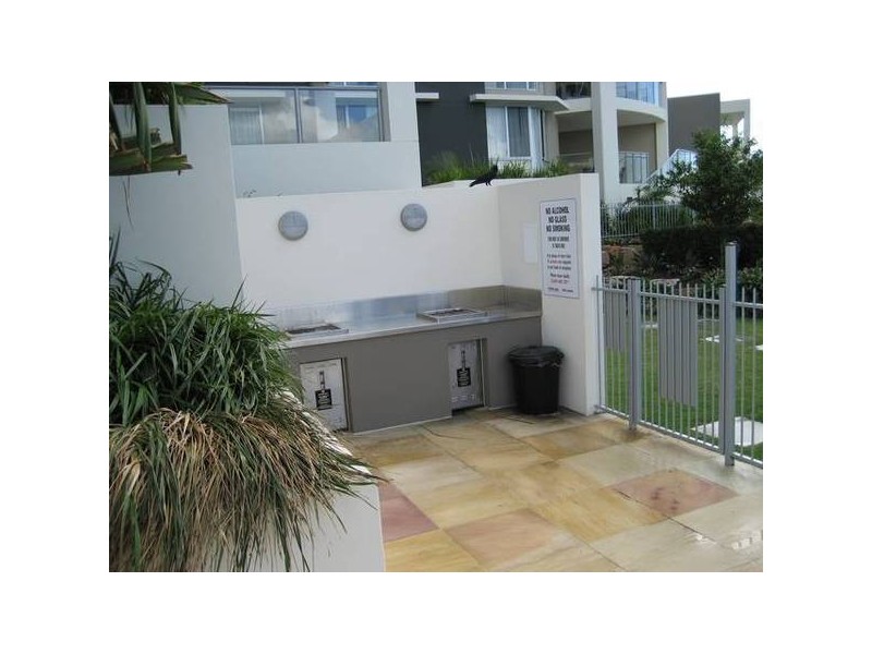 Varsity Lakes QLD 4227