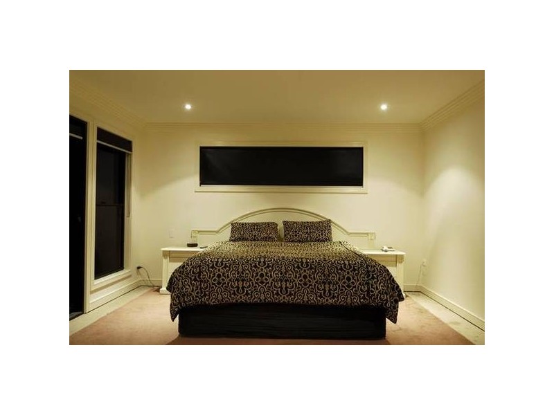 Sarasota Key, Broadbeach Waters QLD 4218