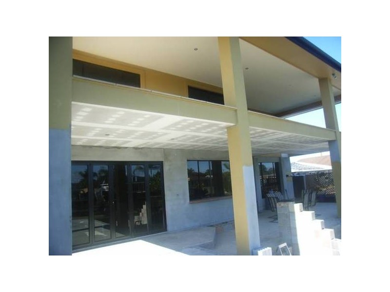 Sarasota Key, Broadbeach Waters QLD 4218