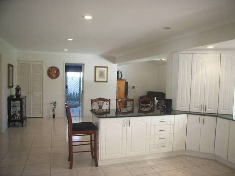 Clear Island Waters QLD 4226