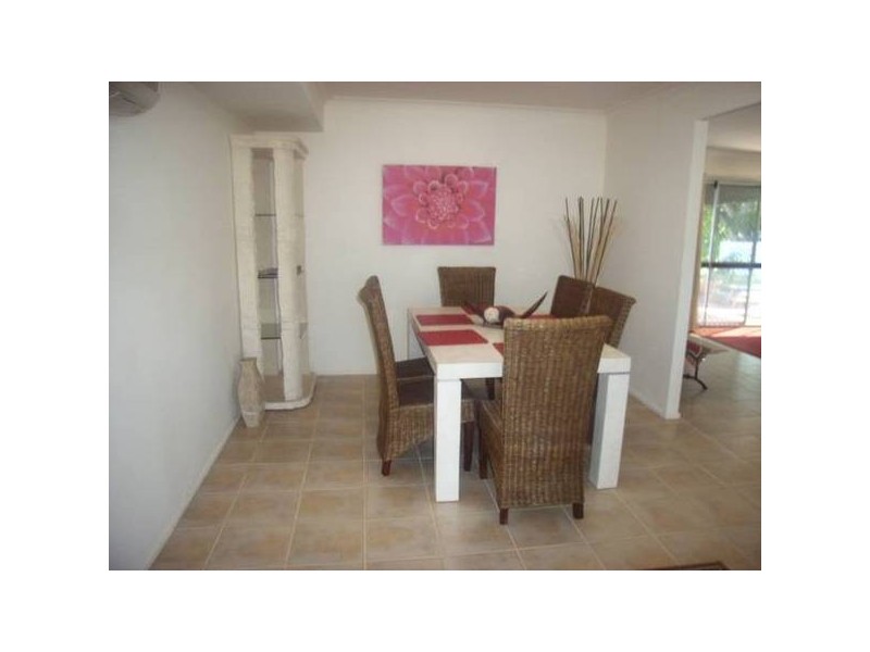 Sarasota Key, Broadbeach Waters QLD 4218