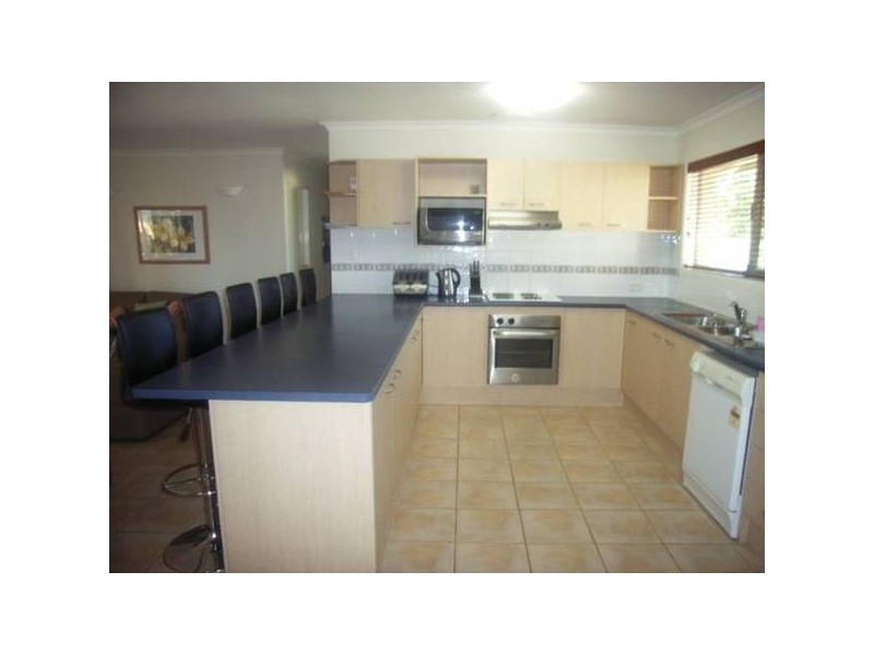Sarasota Key, Broadbeach Waters QLD 4218