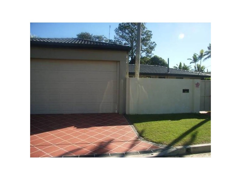 Sarasota Key, Broadbeach Waters QLD 4218