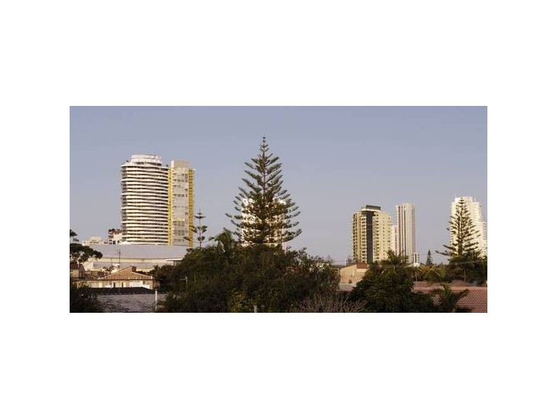 Sarasota Key, Broadbeach Waters QLD 4218