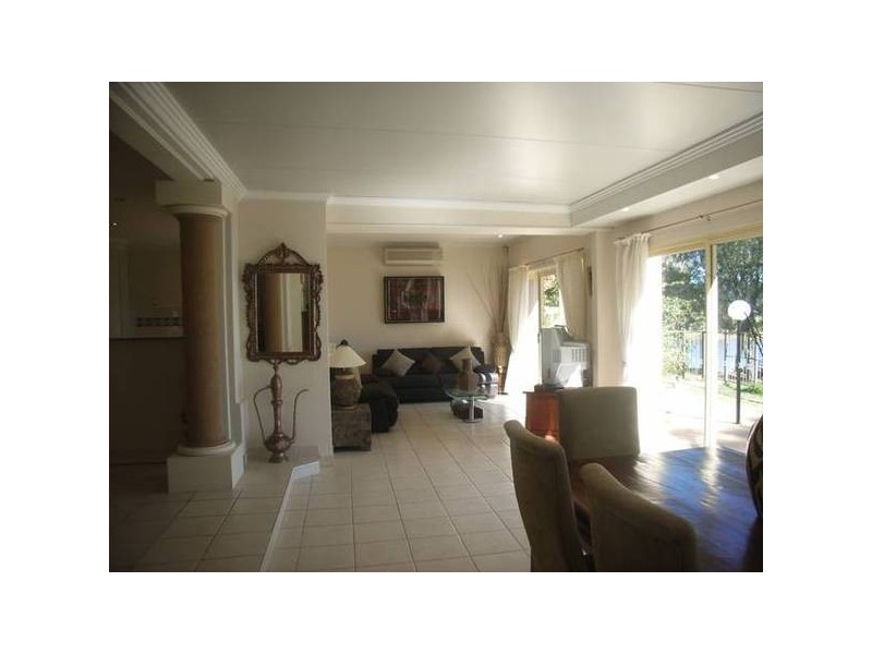 Clear Island Waters QLD 4226