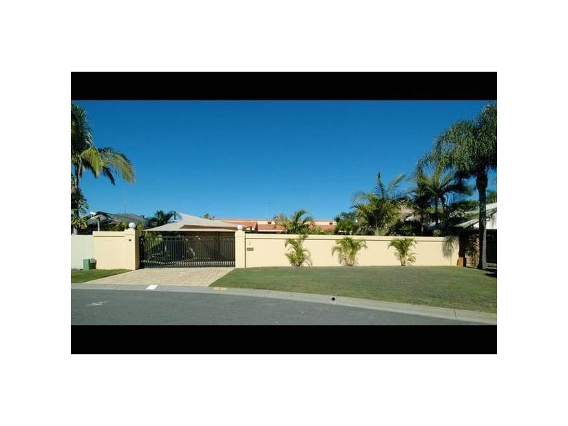 3 Yunga Court, Broadbeach Waters QLD 4218