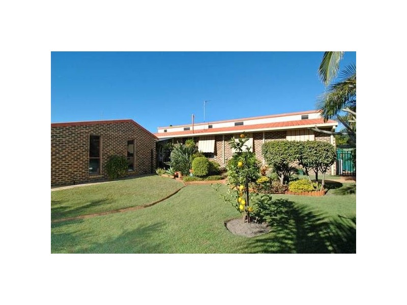 3 Yunga Court, Broadbeach Waters QLD 4218